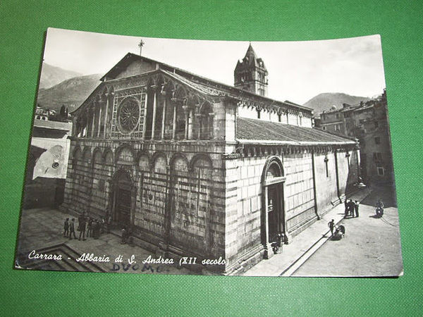 Cartolina Carrara - Abbazia di S. Andrea 1954.