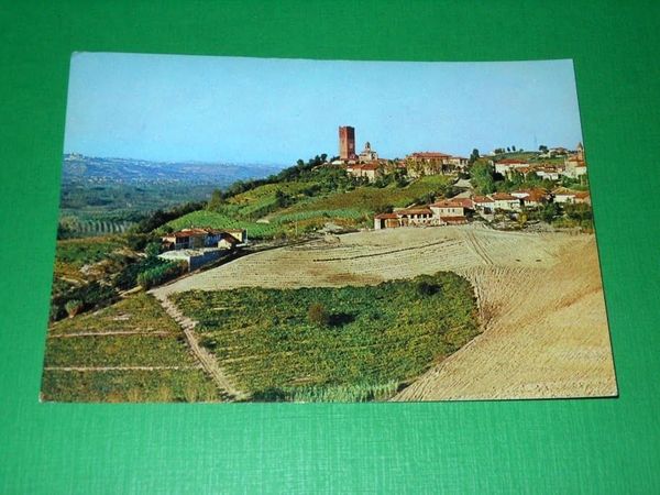 Cartolina Barbaresco d' Alba - Scorcio panoramico 1970.