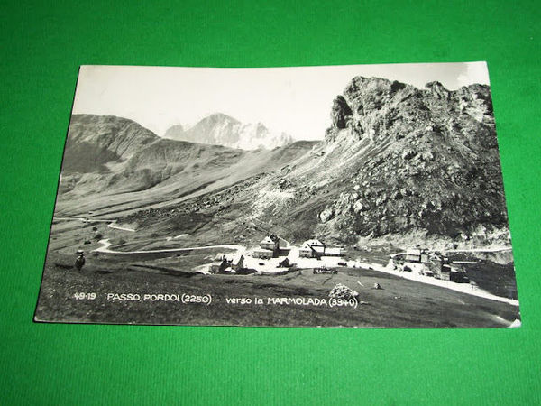 Cartolina Passo Pordoi verso la Marmolada - Panorama 1952