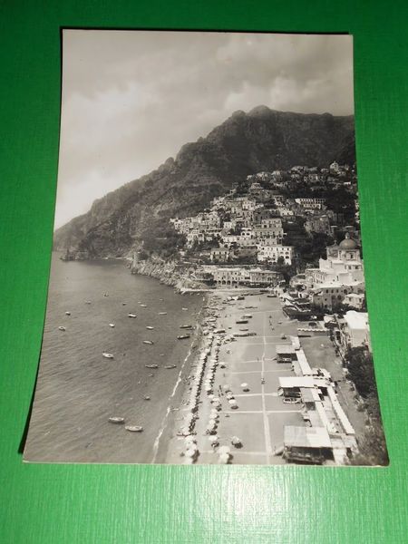 Cartolina Positano - Panorama e spiaggia 1963