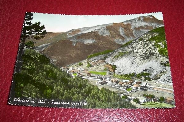 Cartolina Claviere (Torino) - Panorama generale 1955