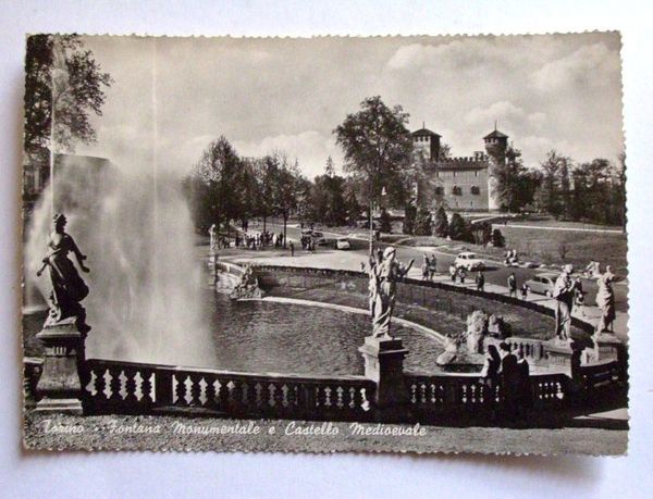 Cartolina Torino - Fontana Monumentale e Castello 1961