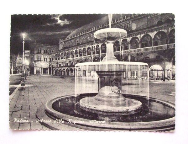 Cartolina Padova - Palazzo della Ragione 1959