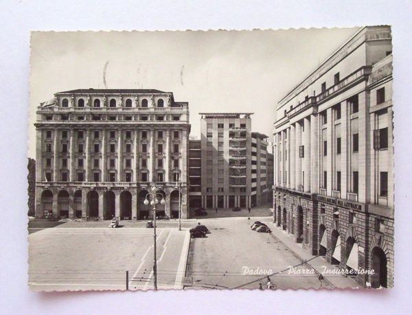 Cartolina Padova - Piazza Insurrezione 1956