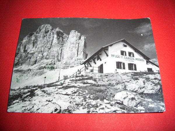 Cartolina Gruppo Sella - Rifugio Cavazza al Pissadù '70