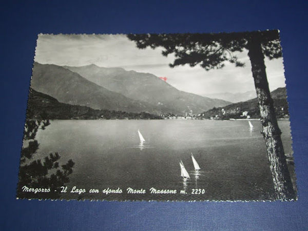 Cartolina Mergozzo - Il Lago con sfondo Monte Massone 1951