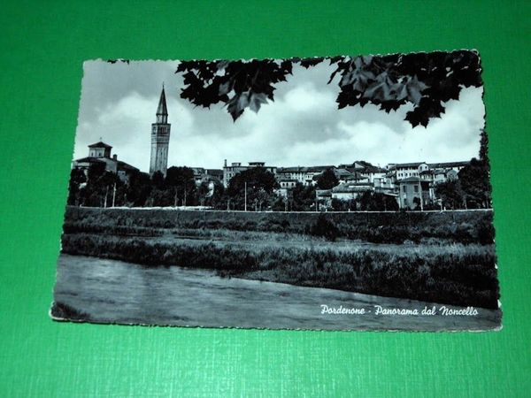 Cartolina Pordenone - Panorama dal Moncello 1953