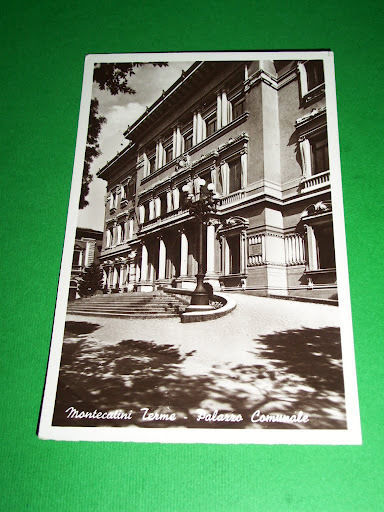 Cartolina Montecatini Terme - Palazzo Comunale 1948