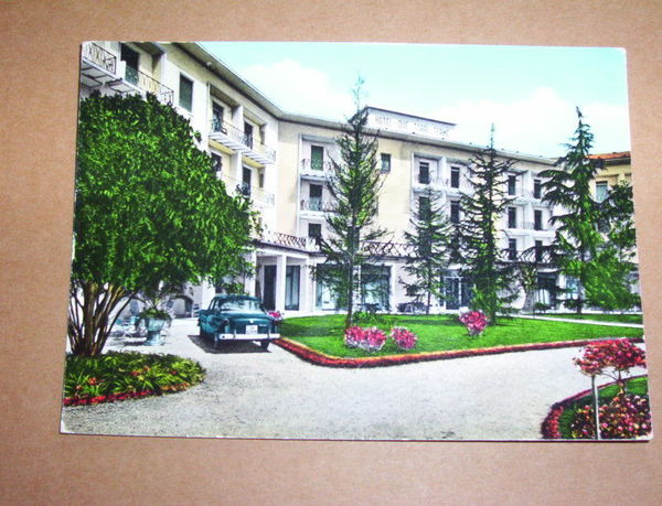 Cartolina Abano Terme - Stabilimento Due Torri 1966