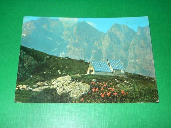 Cartolina Chiusa di Pesio - Rifugio Garelli - sullo sfondo …