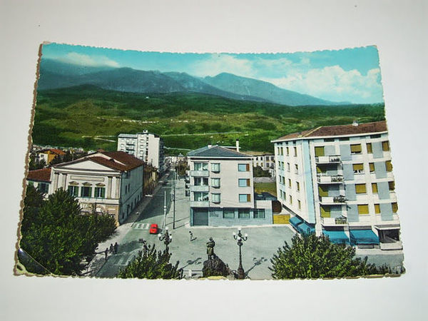 Cartolina Morbegno - Piazza Roma e Viale Tommaso Ambrosetti 1960