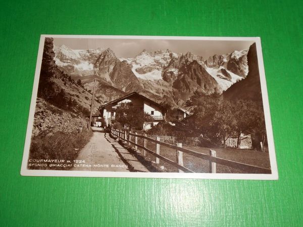 Cartolina Courmayeur - Sfondo Ghiacciai Catena Monte Bianco 1930 ca