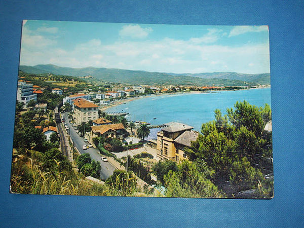 Cartolina Diano Marina - Via Torino e Panorama 1963