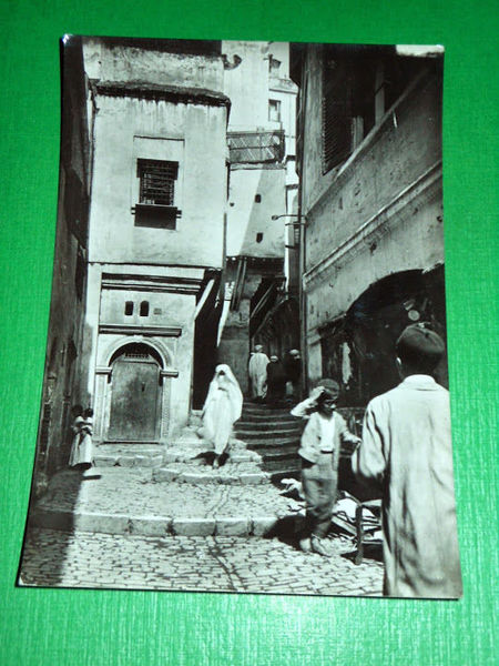 Cartolina Algeria Alger - Rue de la Casbah 1955 ca