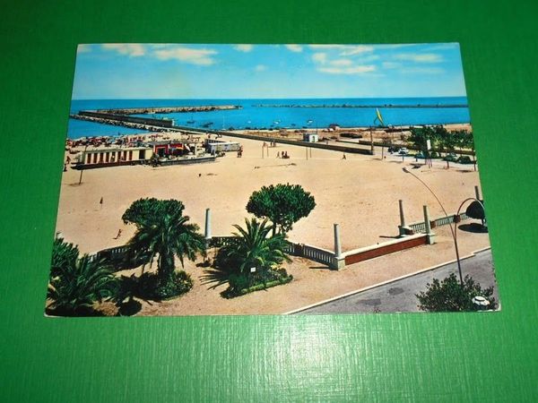 Cartolina Giulianova Lido - Spiaggia 1963