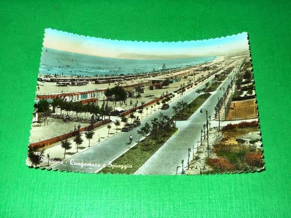 Cartolina Riccione - Lungomare e Spiaggia 1957 ca.