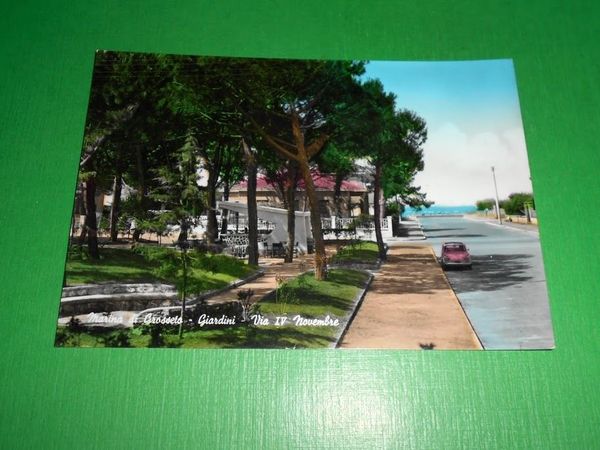 Cartolina Marina di Grosseto - Giardini - Via IV Novembre …