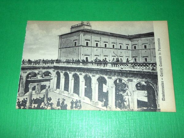 Cartolina Montecassino - Cortile Centrale in Pentecoste 1930 ca