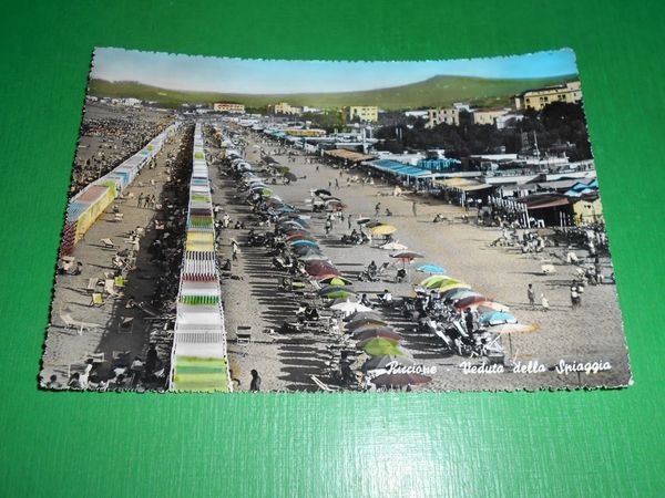 Cartolina Riccione - Veduta della Spiaggia 1957