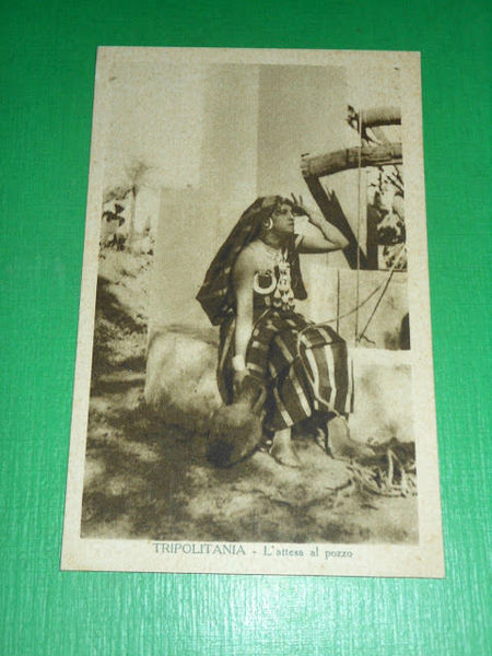 Cartolina Tripolitania - L'attesa al pozzo 1934