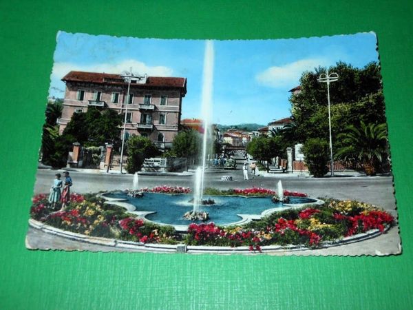 Cartolina S. Benedetto del Tronto - Piazzale del Lungomare 1957