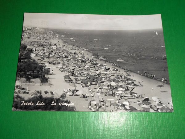 Cartolina Jesolo Lido - La spiaggia 1967