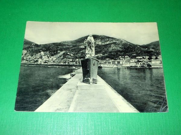Cartolina Salerno - La Madonnina del Porto 1954