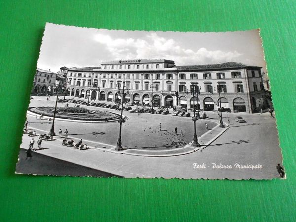 Cartolina Forlì - Palazzo Municipale 1957