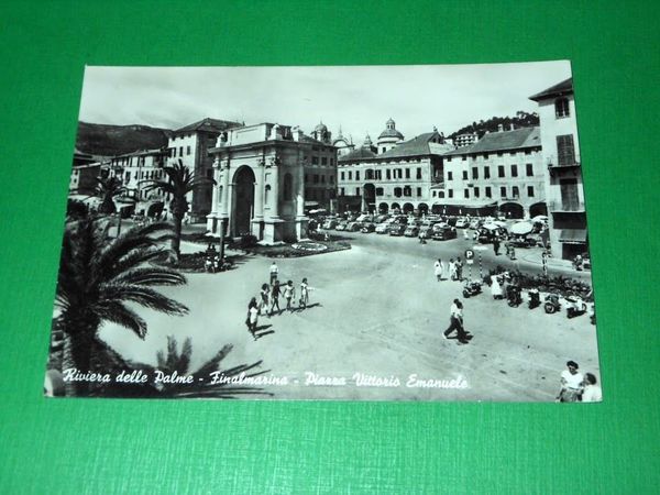 Cartolina Finalmarina ( Savona ) - Piazza Vittorio Emanuele 1955 …