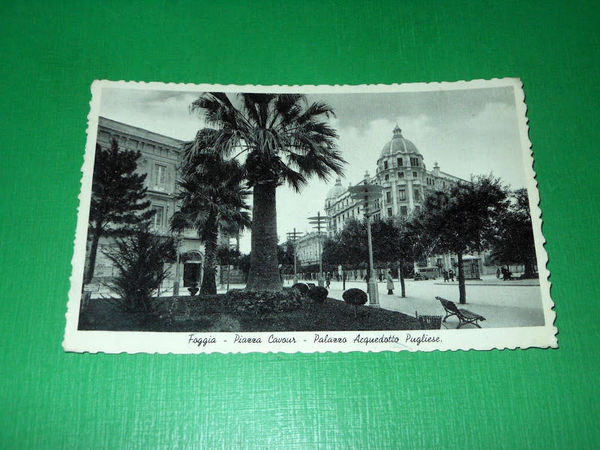 Cartolina Foggia - Piazza Cavour - Palazzo Acquedotto Pugliese 1939