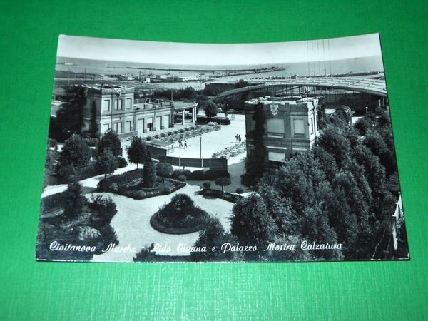 Cartolina Civitanova Marche - Lido Cluana e Palazzo Mostra Calzatura …