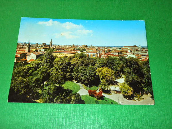 Cartolina Piacenza - Giardino Pubblico e Panorama parziale 1970