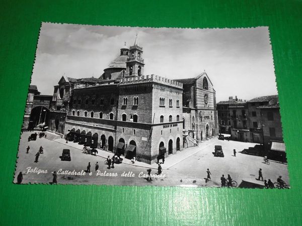 Cartolina Foligno - Cattedrale e Palazzo delle Canoniche 1950 ca.