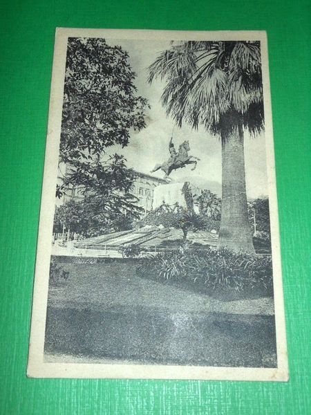 Cartolina La Spezia - Monumento a G. Garibaldi 1941