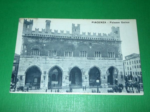 Cartolina Piacenza - Palazzo Gotico 1917