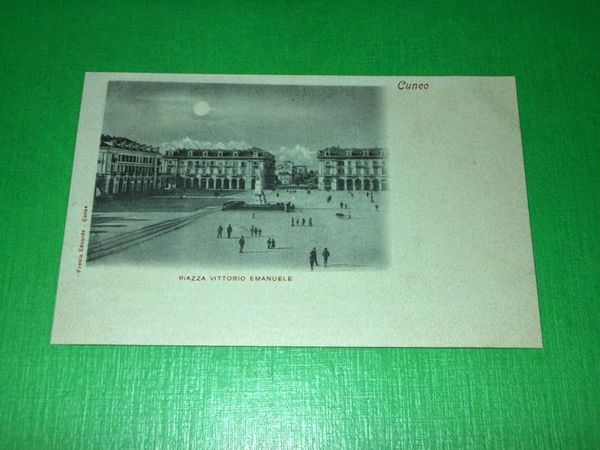 Cartolina Cuneo - Piazza Vittorio Emanuele 1910 ca.