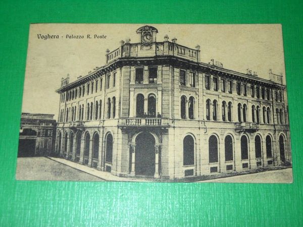 Cartolina Voghera - Palazzo R. Poste 1914.