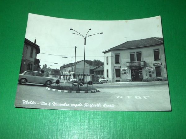 Cartolina Uboldo - Via 4 Novembre angolo Raffaello Sanzio 1962.