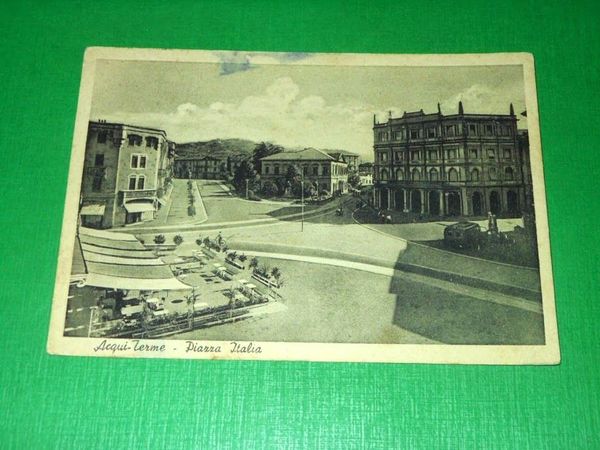 Cartolina Acqui Terme - Piazza Italia 1950