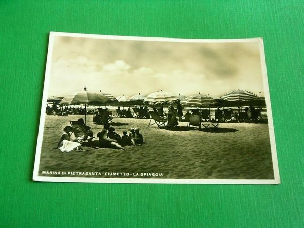 Cartolina Marina di Pietrasanta - Fiumetto - La spiaggia 1935