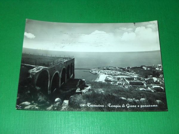 Cartolina Terracina - Tempio di Giove e panorama 1960