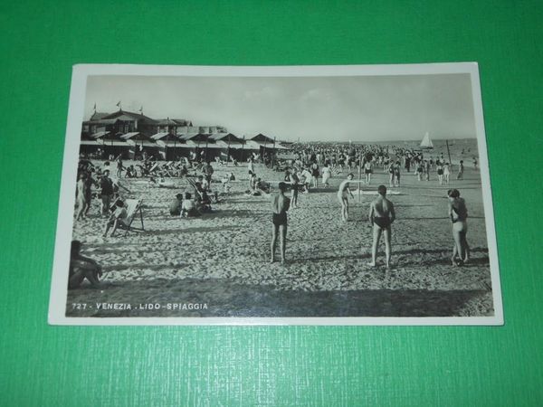 Cartolina Venezia - Lido - Spiaggia 1943