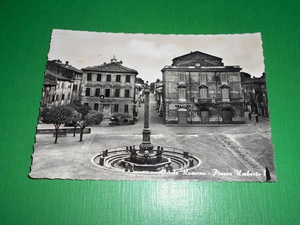 Cartolina Oriolo Romano - Piazza Umberto I 1950 ca.