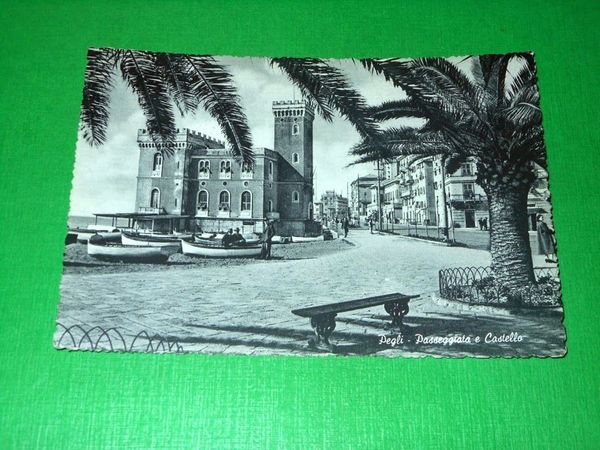 Cartolina Pegli - Passeggiata e Castello 1955