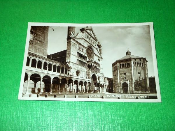 Cartolina Cremona - Piazza Duomo 1934