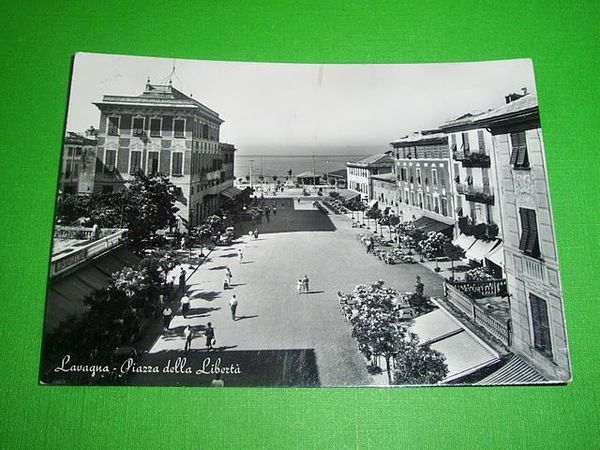 Cartolina Lavagna - Piazza della Libertà 1958