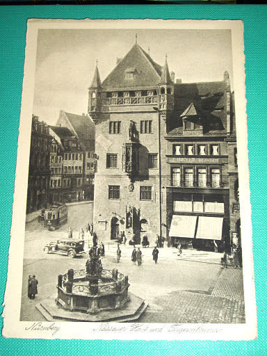Cartolina Germania Nürnberg - Nassauer Haus und Tugendbrunnen 1940 ca