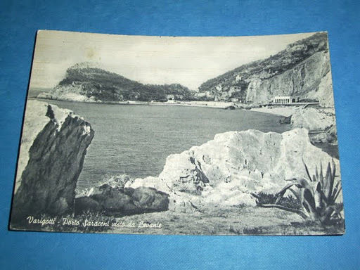 Cartolina Varigotti - Porto Saraceni da Levante 1954