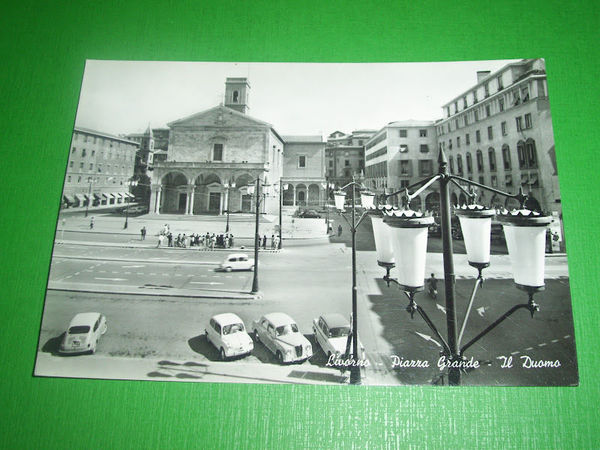 Cartolina Livorno - Piazza Grande - Il Duomo 1964