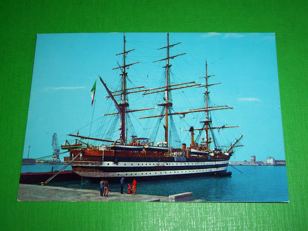 Cartolina Livorno - Nave Scuola A. Vespucci 1970 ca